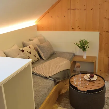 בית הארחה Gaestehaus Elisabeth *