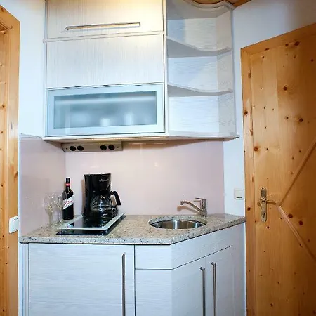 Gaestehaus Elisabeth By Keuschengut Guest house *