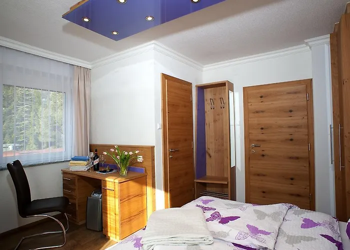 בית הארחה Gaestehaus Elisabeth Oberaichwald (Carinthia)