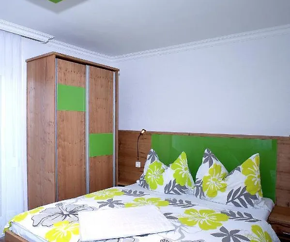 בית הארחה Gaestehaus Elisabeth *